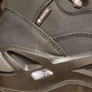 Lowa Men's Hiking/Work Boots NEW